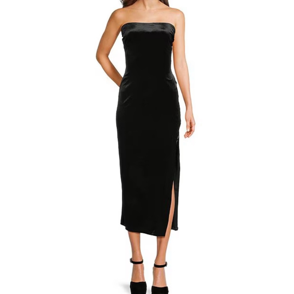 Chic Black Strapless Dress